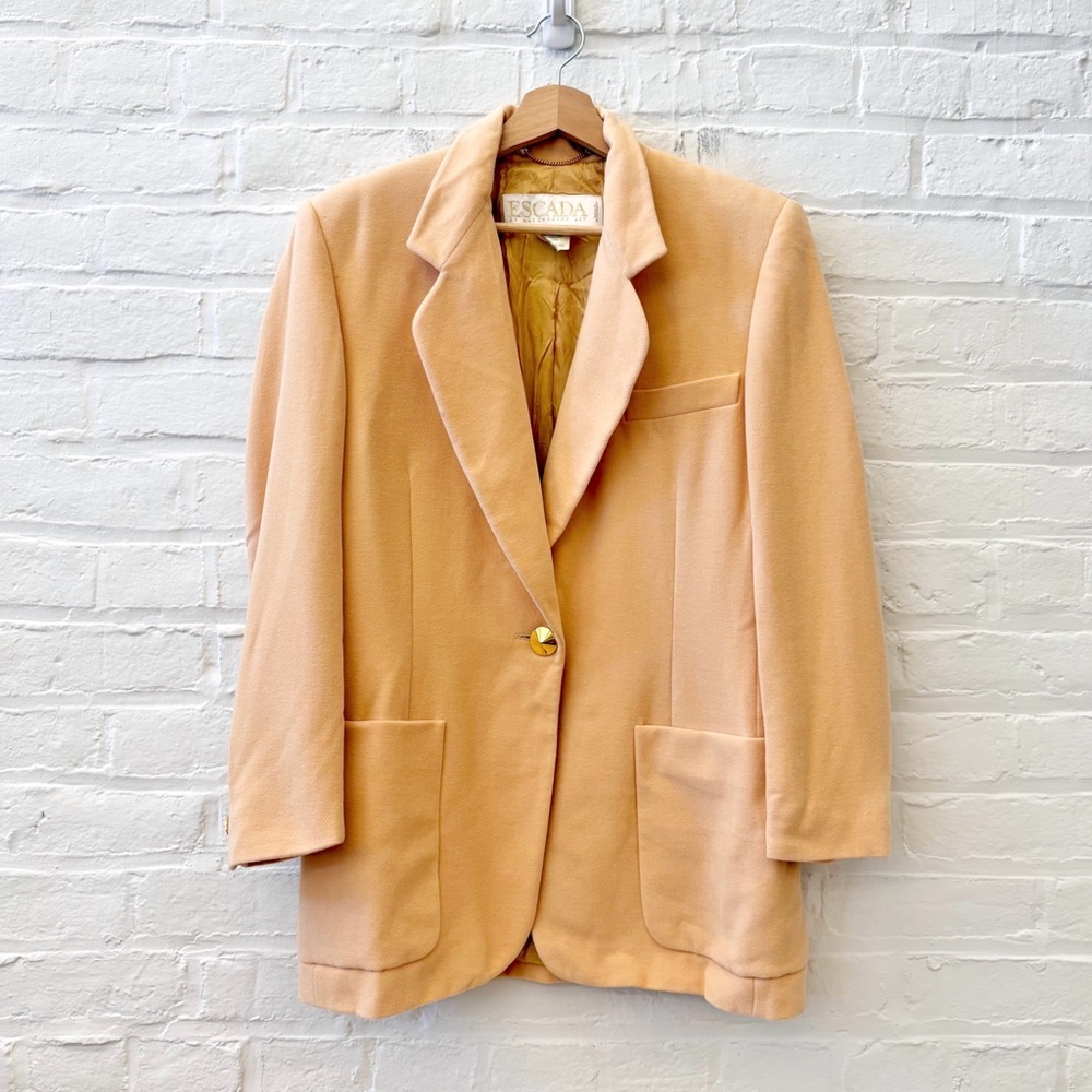 Escada Margaretha Ley || Vintage Angora Blend‎ Blazer Peach 38